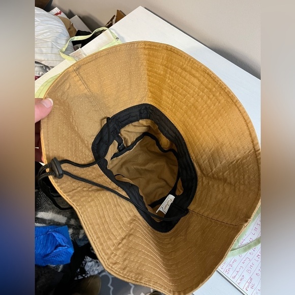 Pusheen Box Exclusive Sun Hat With Sleepy Sloth Graphic - Picture 3 of 6